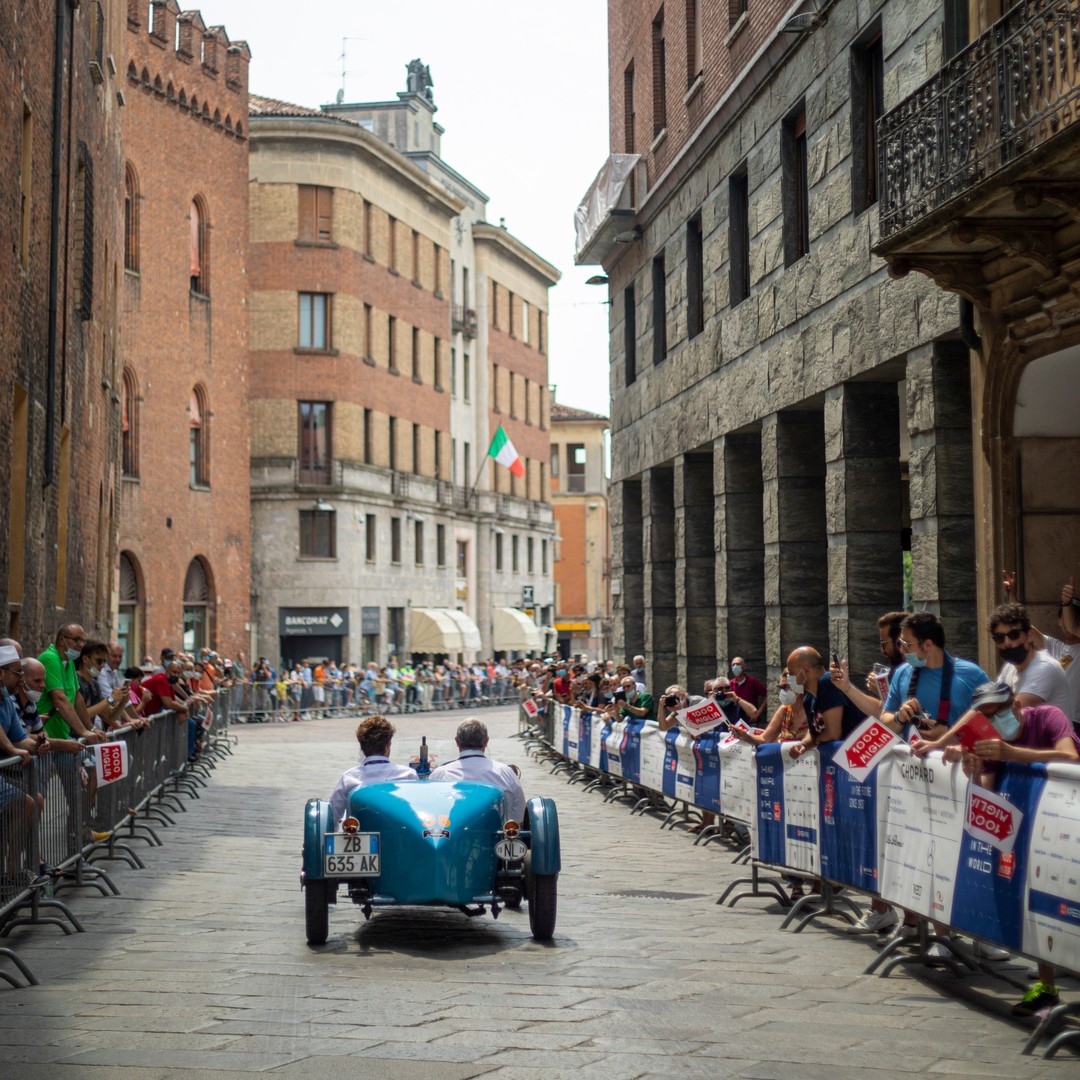 La Mille Miglia 2025 fa tappa a Cremona
