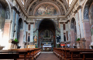 Piccola fuori, immensa dentro: il segreto di Santa Margherita e Pelagia