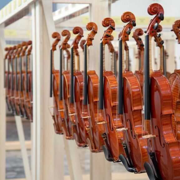  Scuola Internazionale di Liuteria “Antonio Stradivari”