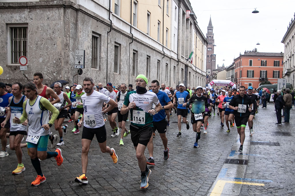 Cremona corre per il tricolore: domani la 24ª Half Marathon Cremona