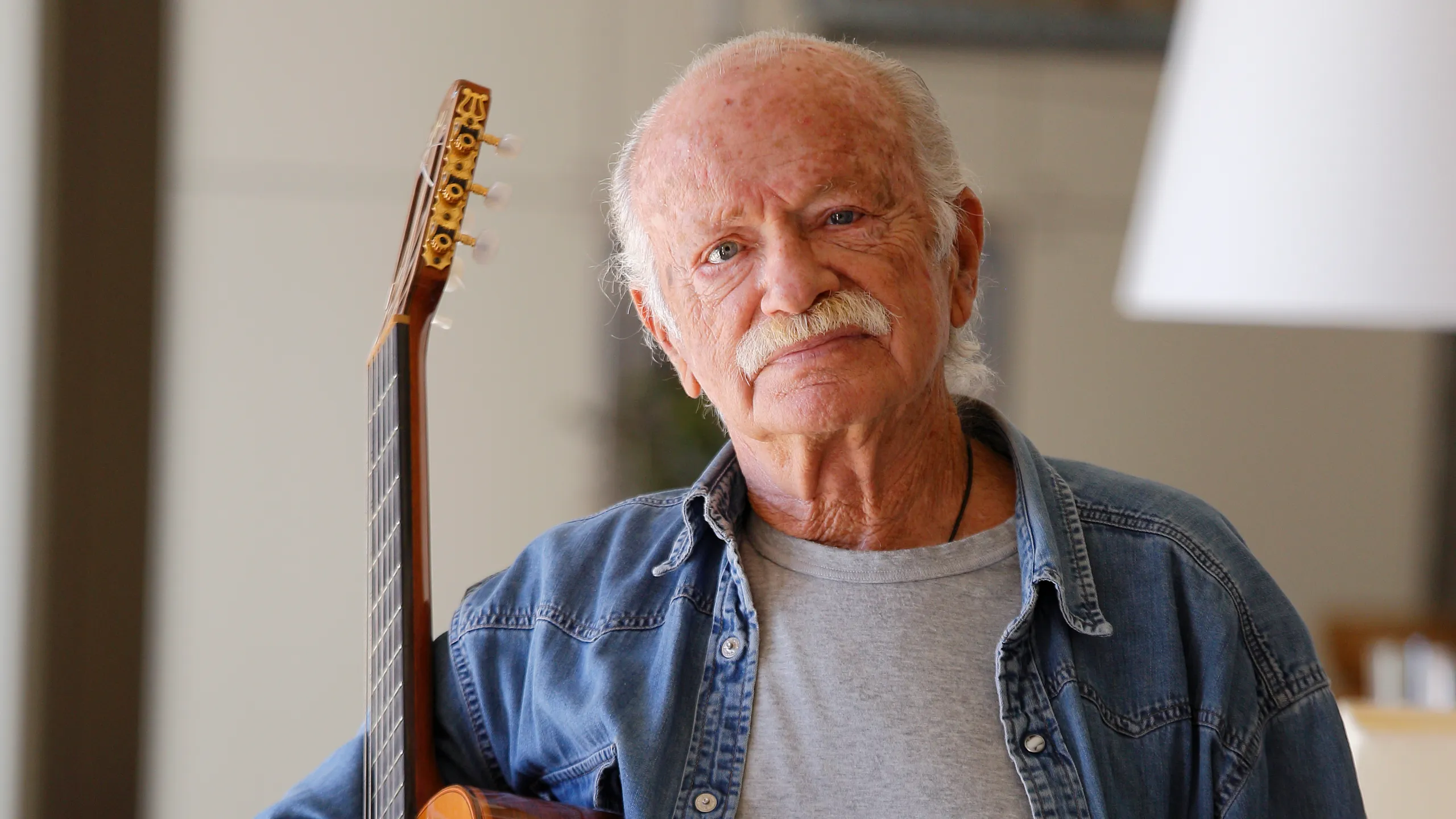 Addio a Gino Paoli: il legame con Cremona e una musica che resta